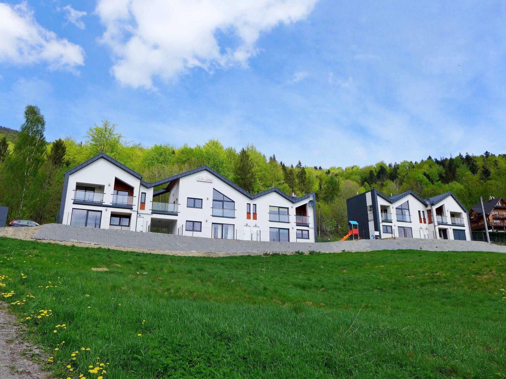 שצ'צ'ירק Apartamenty Zloty Widok מראה חיצוני תמונה